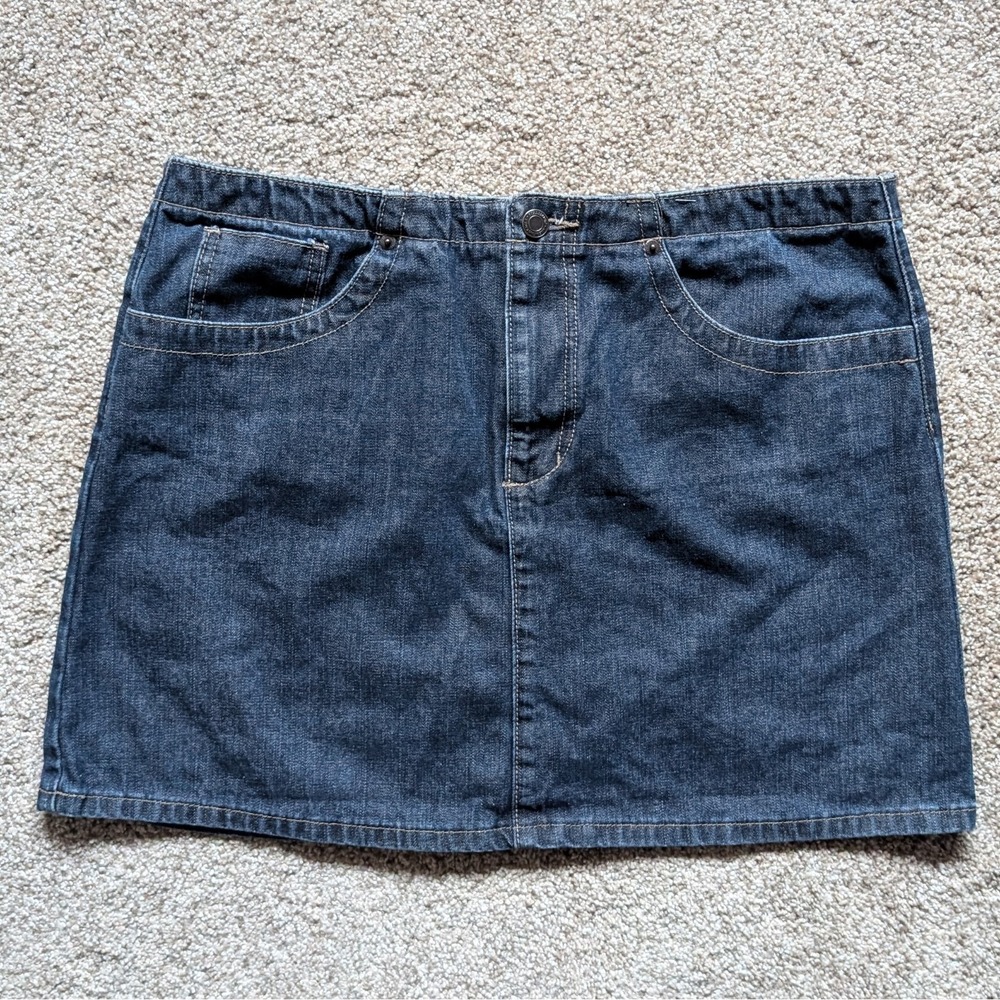 VTG AE Womens Sz 12 Denim Mini Skirt Dark Wash Y2K Grunge Festival Summer